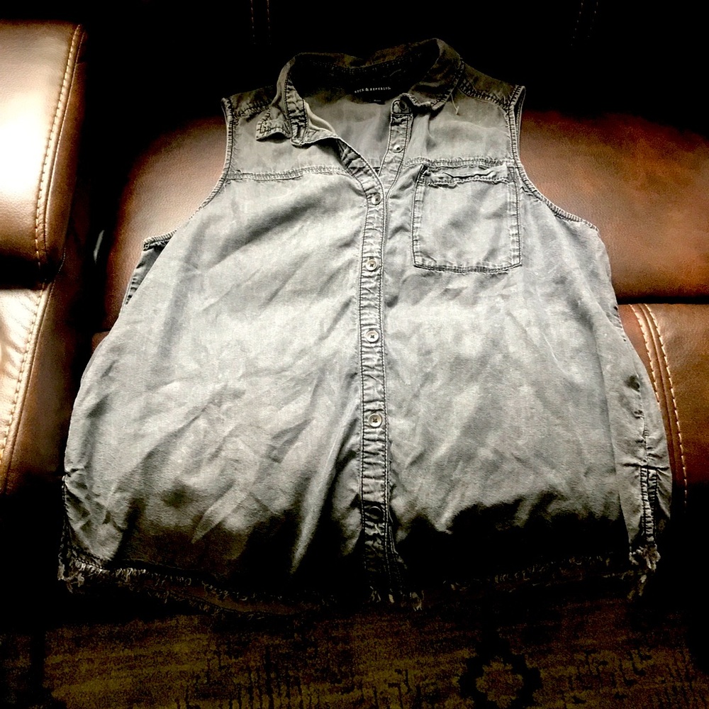 Button tank